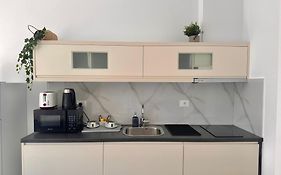 Sea Horizon Vsl Suites & Apartments